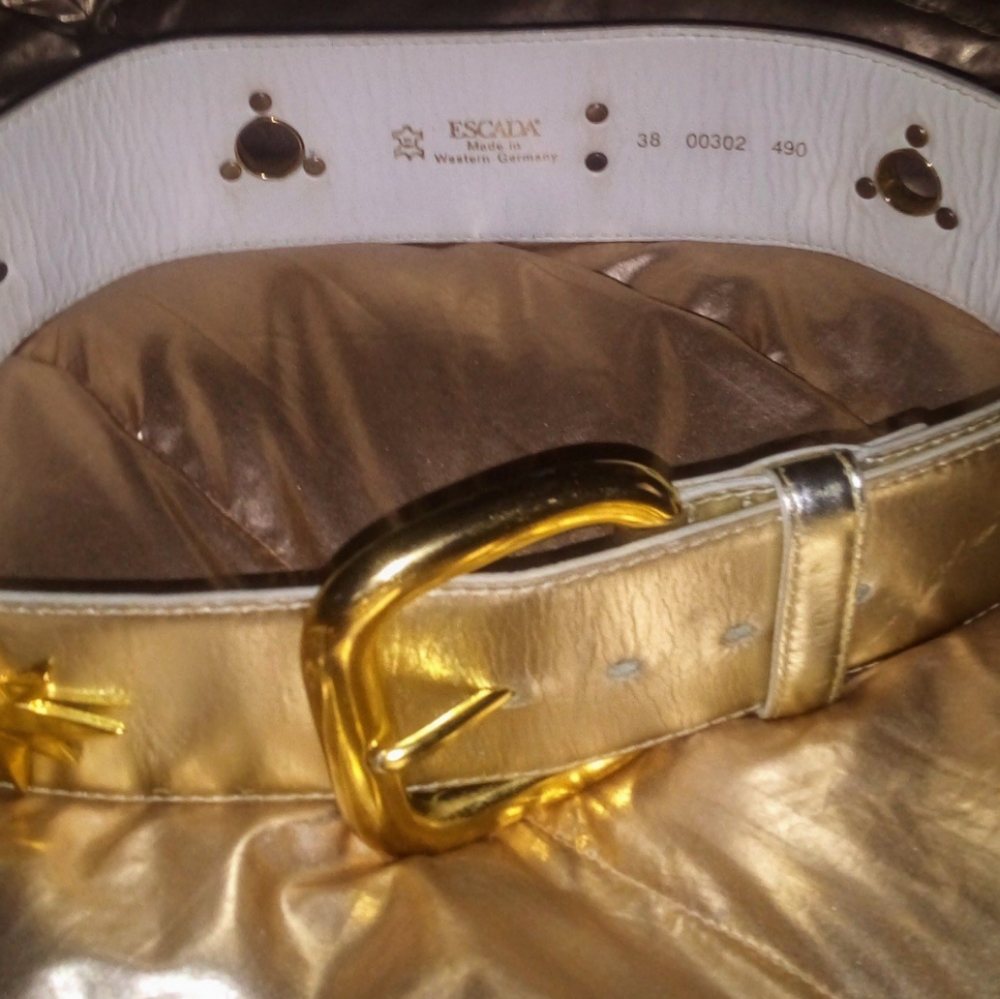Vintage 80's or 90's Escada Gold Waist Belt😍 - Picture 4 of 4